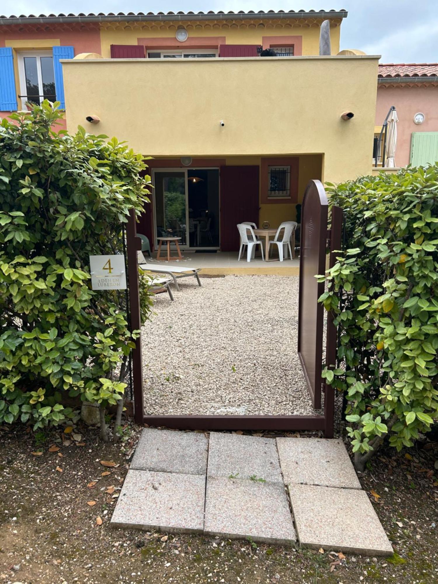 Apartament Eden En Luberon Roussillon en Isere Zewnętrze zdjęcie